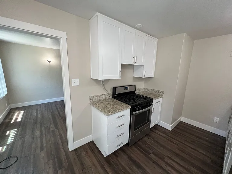 1808 P St — Photo 21