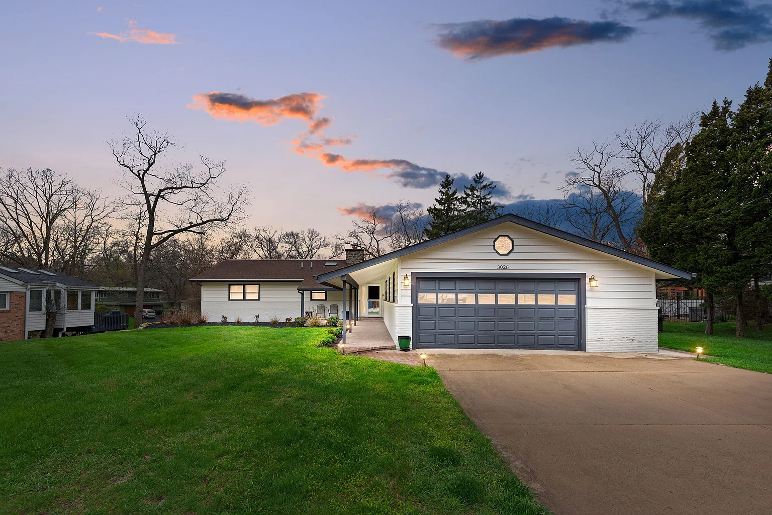 3026 Mayfield Way photo 1