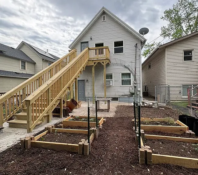 1067 Hatch Ave #2 — Photo 11