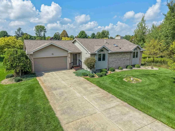 1520 Dormie Dr, Gladwin, MI 48624