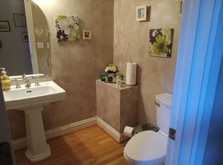 1144 N Windsor Dr, Kannapolis, NC 28081