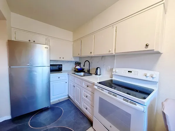1220 W Florida Ave #20, Hemet, CA 92543