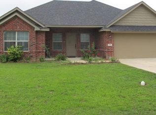 114 Cecil Cir, Calera, OK 74730