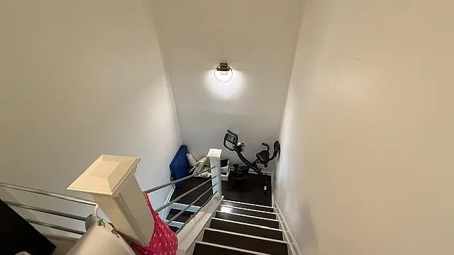 30 Holly St — Photo 12