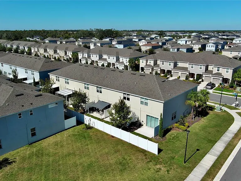 6345 Willowside St — Photo 26