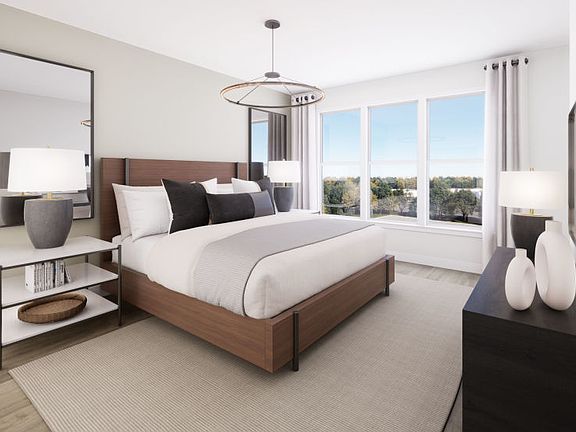 Luxurious Owner s Suite