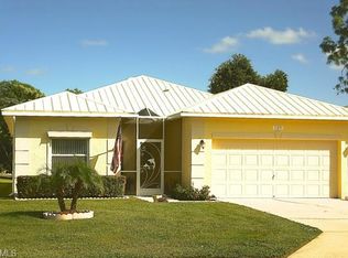 129 Stanhope Cir, Naples, FL 34104