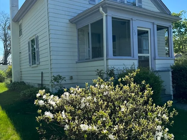 223 Ocean View Ave, Swansea, MA 02777