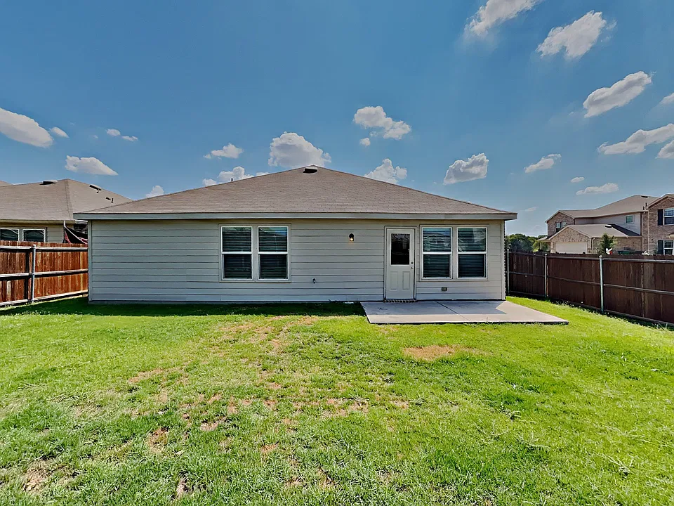 16001 Pemberly Way