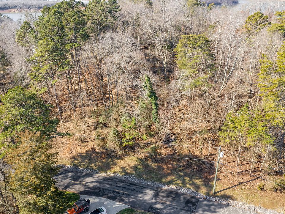 1st image of 374 Chelaque Way