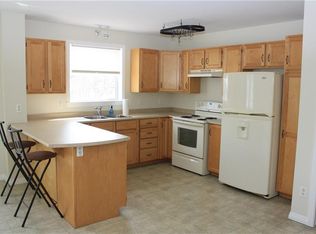 256 Blake St #4, Lewiston, ME 04240