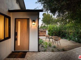 1506 N Benton Way, Los Angeles, CA 90026