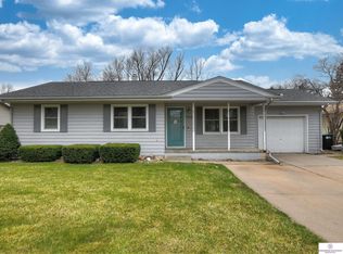 9632 Emmet St, Omaha, NE 68134