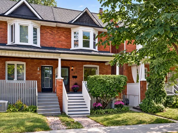 189 Pacific Ave, Toronto, ON M6P 2P6