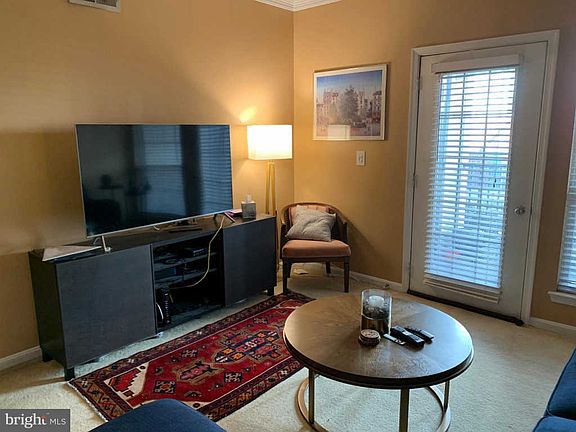 5th image of 4854 Eisenhower Ave Unit 149