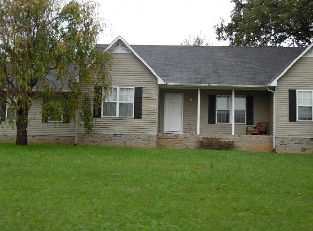 1st image of 4024 Huntington Dr