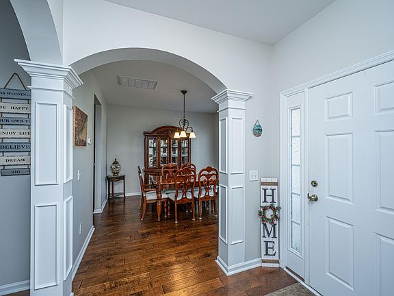 3rd image of 3363 Kinross Ct