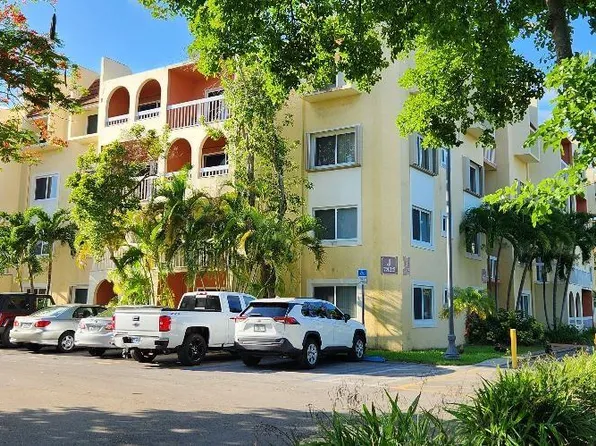7825 Camino Real #J-312, Miami, FL 33143