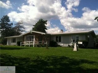 1405 E Haslett Rd, Williamston, MI 48895