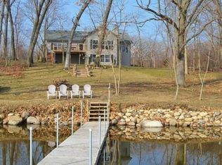 921 Lakeview Rd, Hustisford, WI 53034