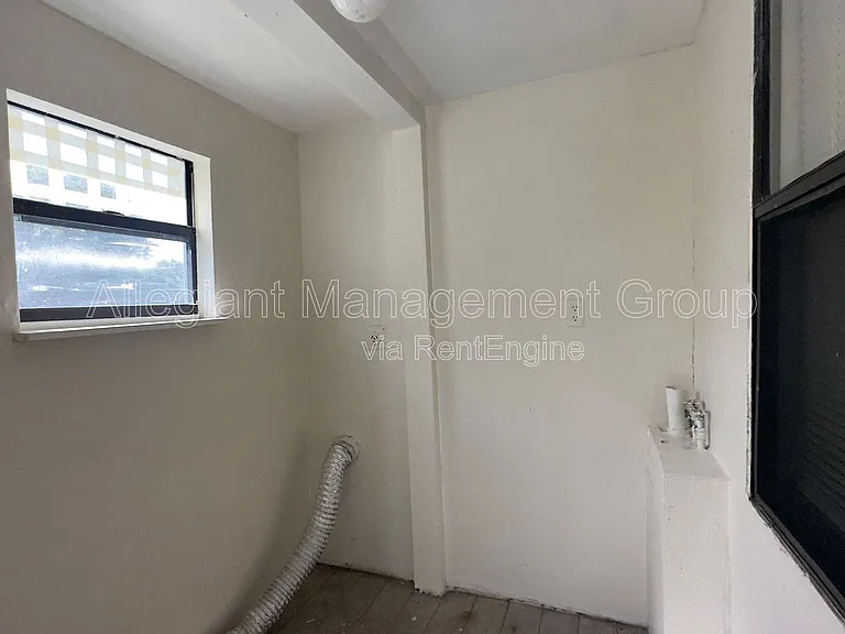 616 Massachusetts Ave #A — Photo 15