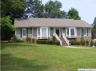 929 Pinemeadow Dr, Gardendale, AL 35071
