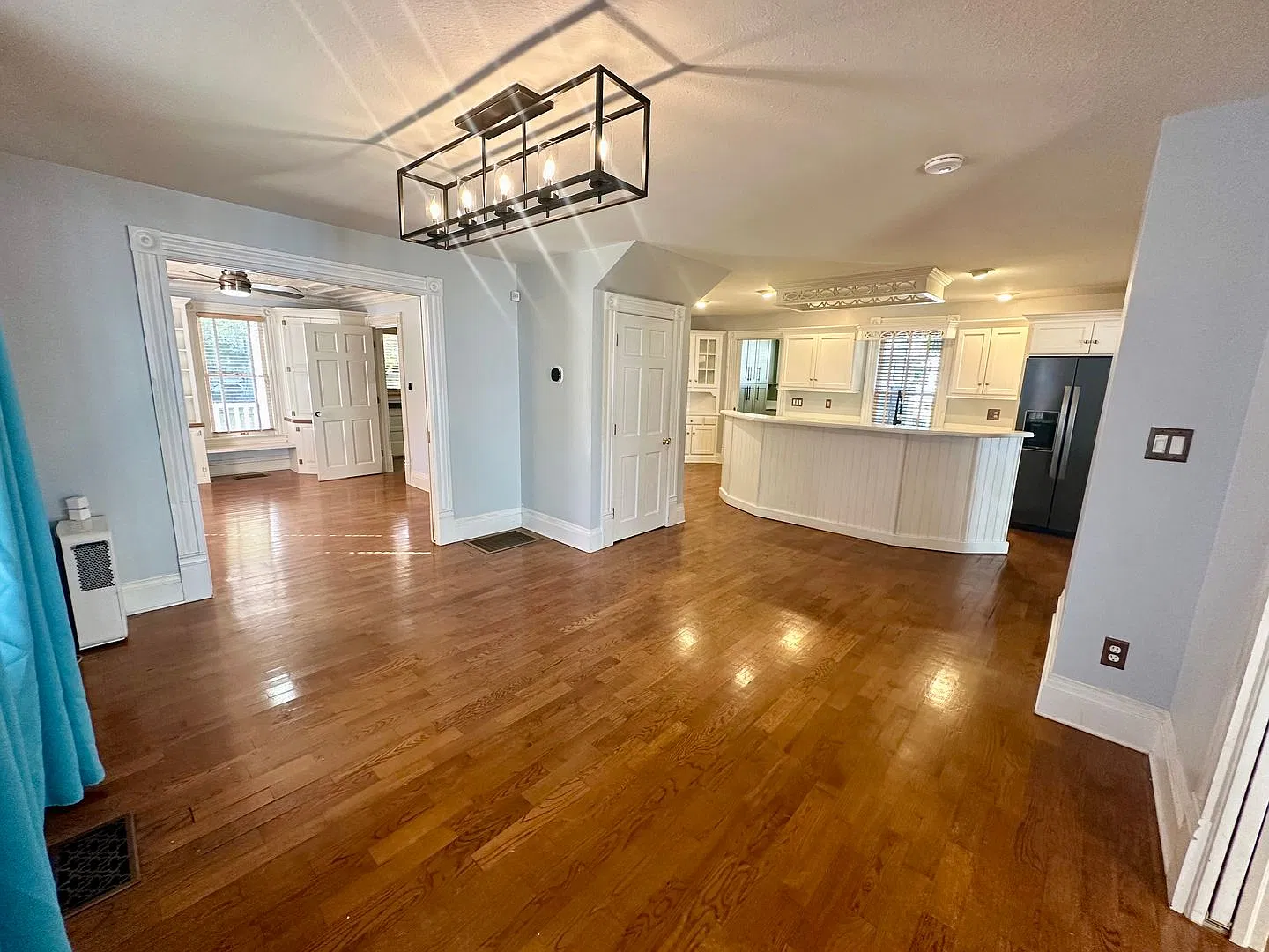 Charming 4-Bedroom Home in the Heart of Lake Eola Heights! — Photo 2