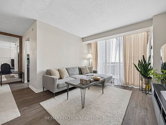 4th image of 205 Hilda Ave #2208