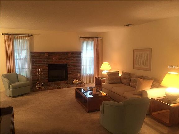 2nd image of 2154 Groveglen Ln N