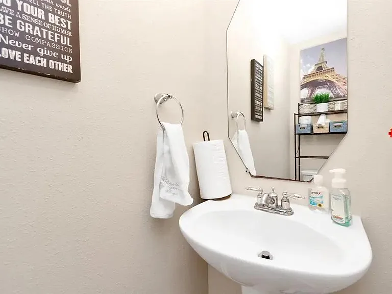 25247 Bentley Glen Ln — Photo 6