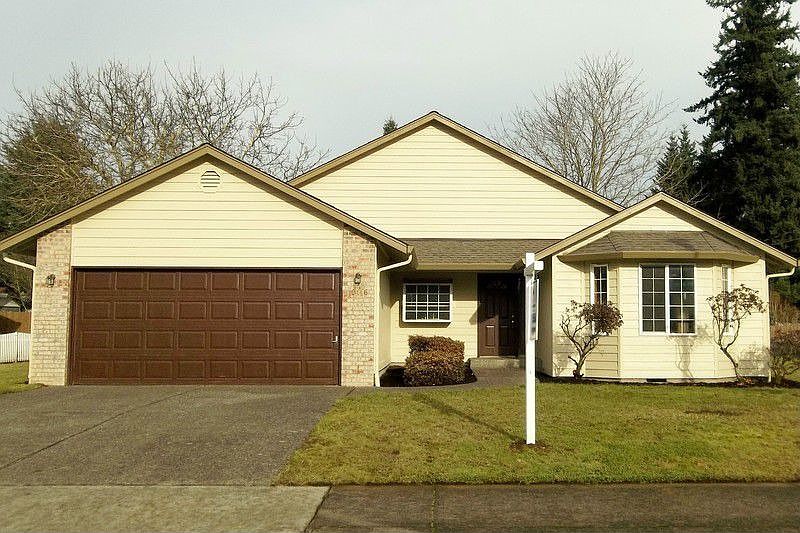 1st image of 10116 NE 11th St