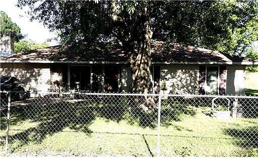 1st image of 2711 Auction St