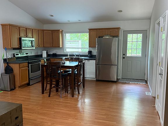 5th image of 54 Coyote Rd