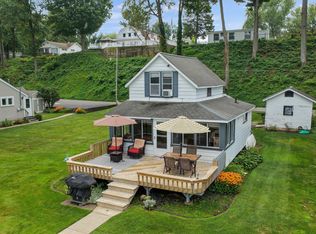 8167 Shady Dr, Watervliet, MI 49098