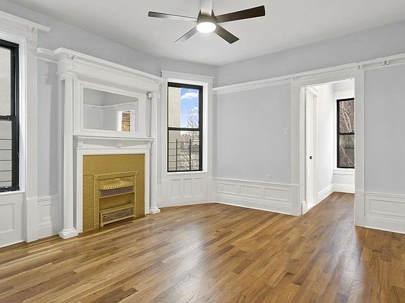 4th image of 1391 Dean St #2G