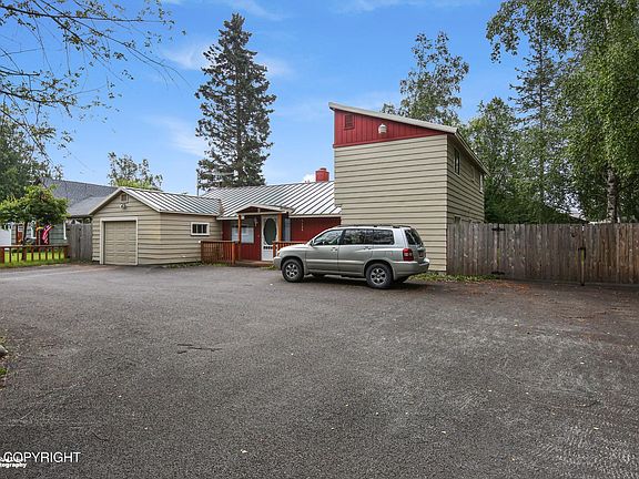 2nd image of 3008 W 29th Ave