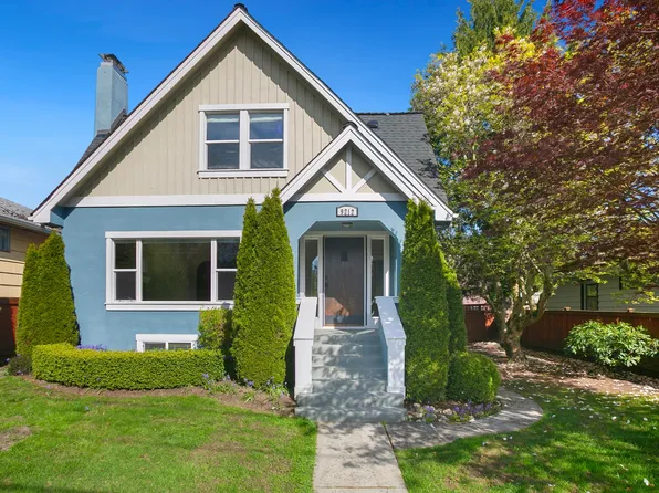 9212 36th Ave SW, Seattle, WA 98126