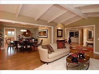 3rd image of 1349 Echo Valley Dr