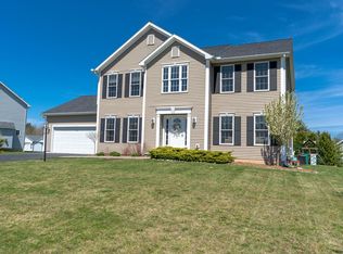 111 Bridle Path, Selkirk, NY 12158