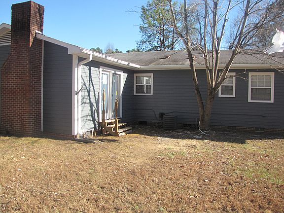 3rd image of 4126 Donegal Dr