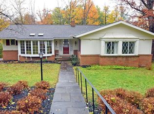 919 Upland Dr, Elmira, NY