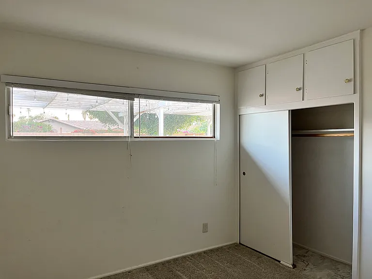 44136 Fairhaven Dr — Photo 12