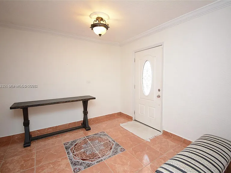 10301 SW 199th St — Photo 5