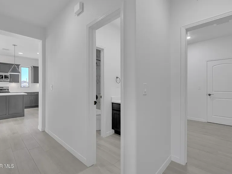 14936 Hill Ridge Ct — Photo 21