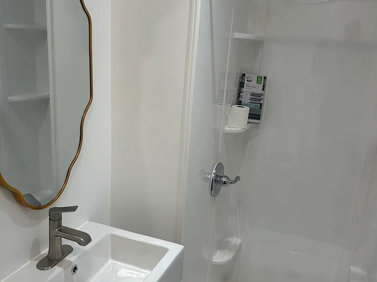 77 Willie St #1A — Photo 6