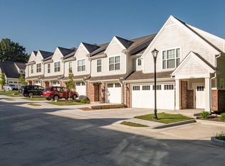 7951 Greystone St, Overland Park, KS 66204