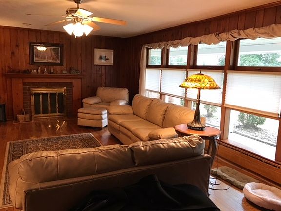 3rd image of 20 Nitsche Dr