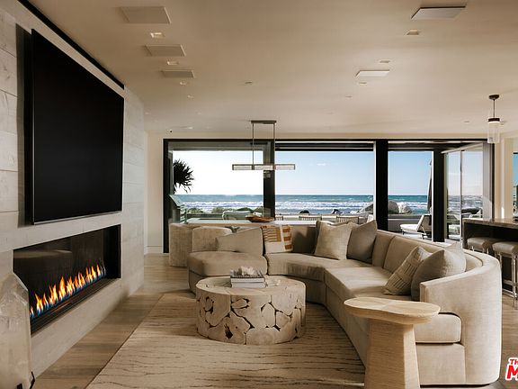 4th image of 3000 Sandy Ln