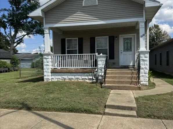 922 SE 8th St, Evansville, IN 47713