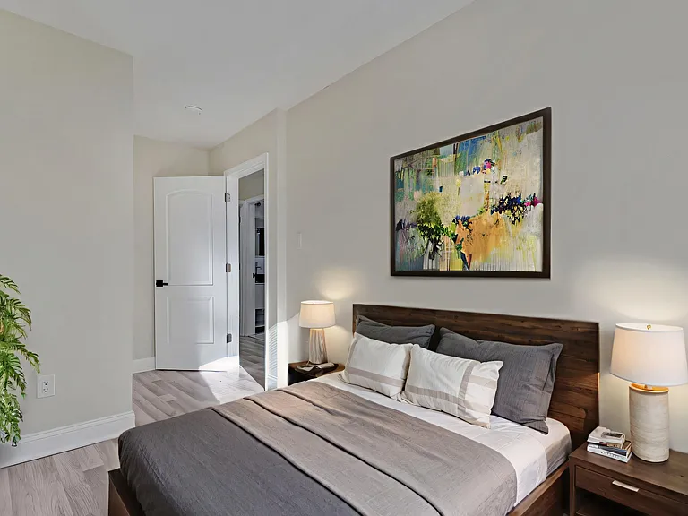 5338 Jay St NE — Photo 10